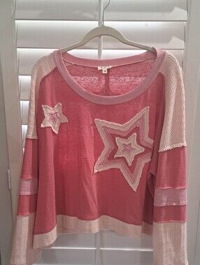 POL Pink Lightweight Top with Star Patches!  Size M - NWOT